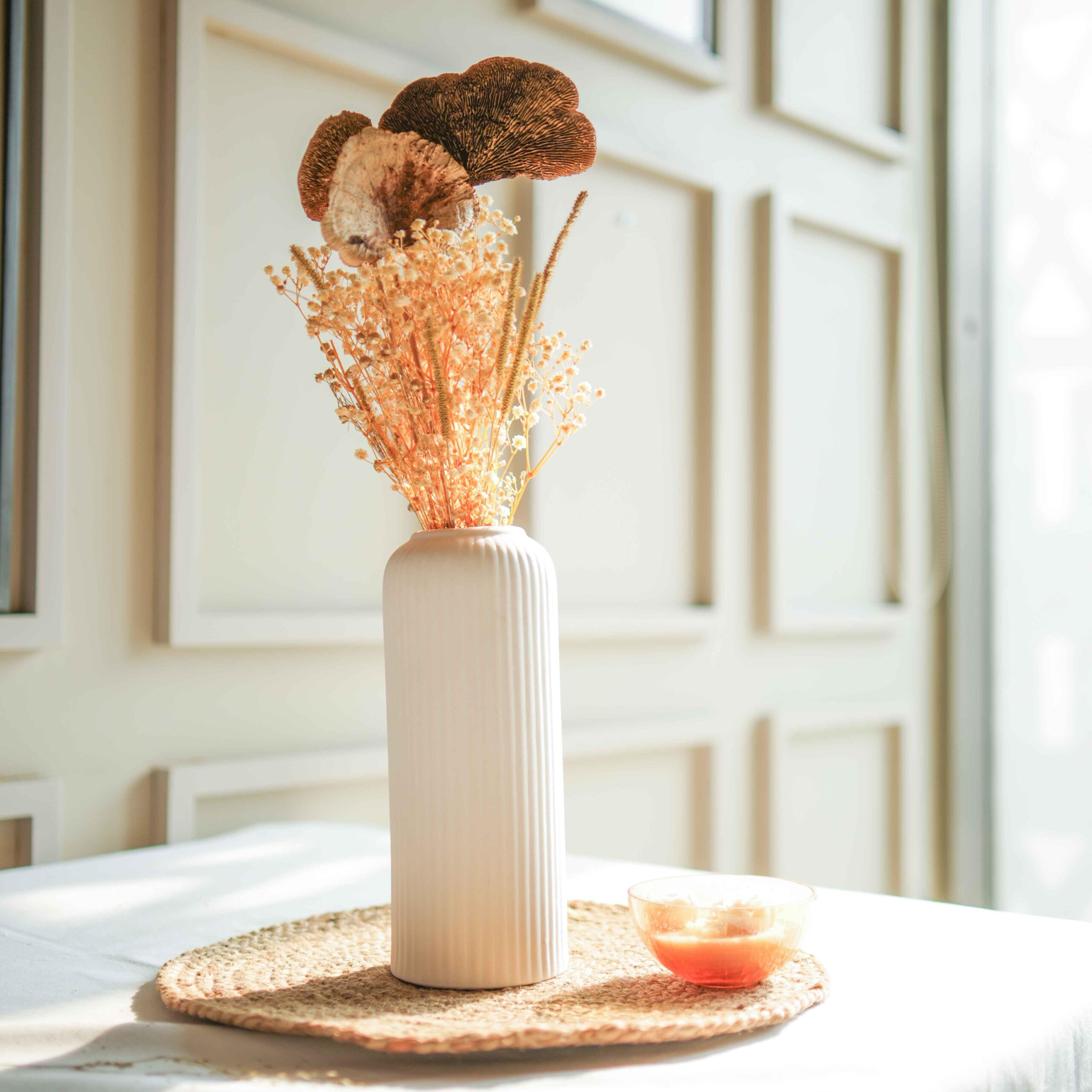 Golden Harvest Flower Vase with Dried Flower Bunch | Ceramic Vase for Home Decor
